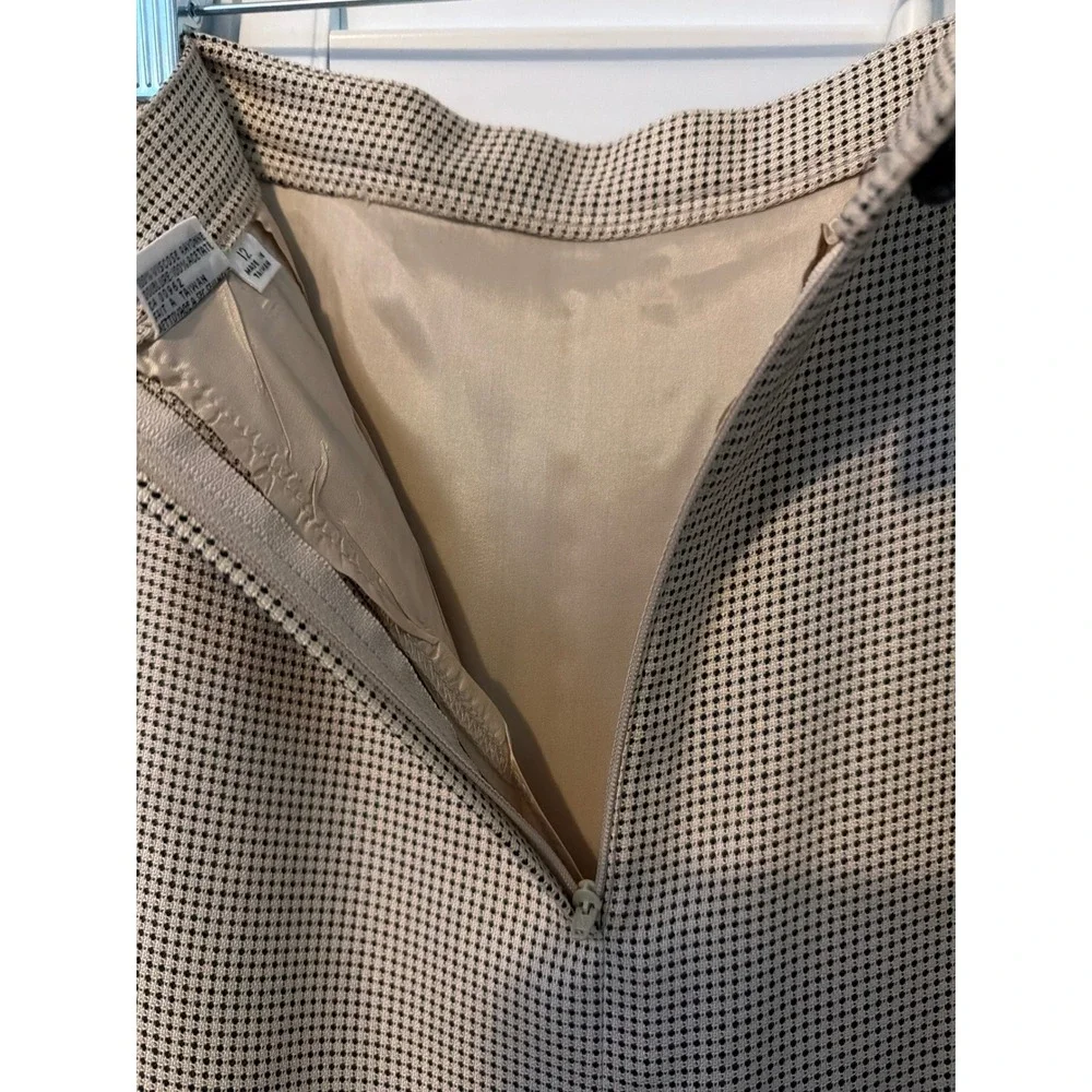 Kasper skirt suit